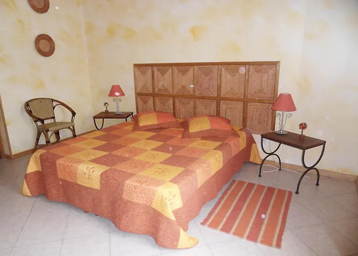 招待所 A Pianella Castirla