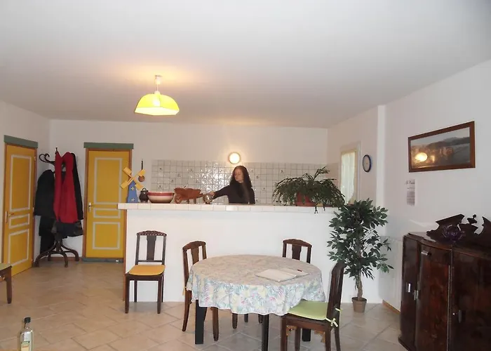 A Pianella Konukevi 3*