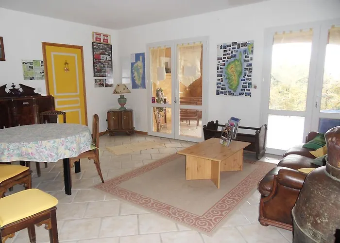 בית הארחה A Pianella Castirla